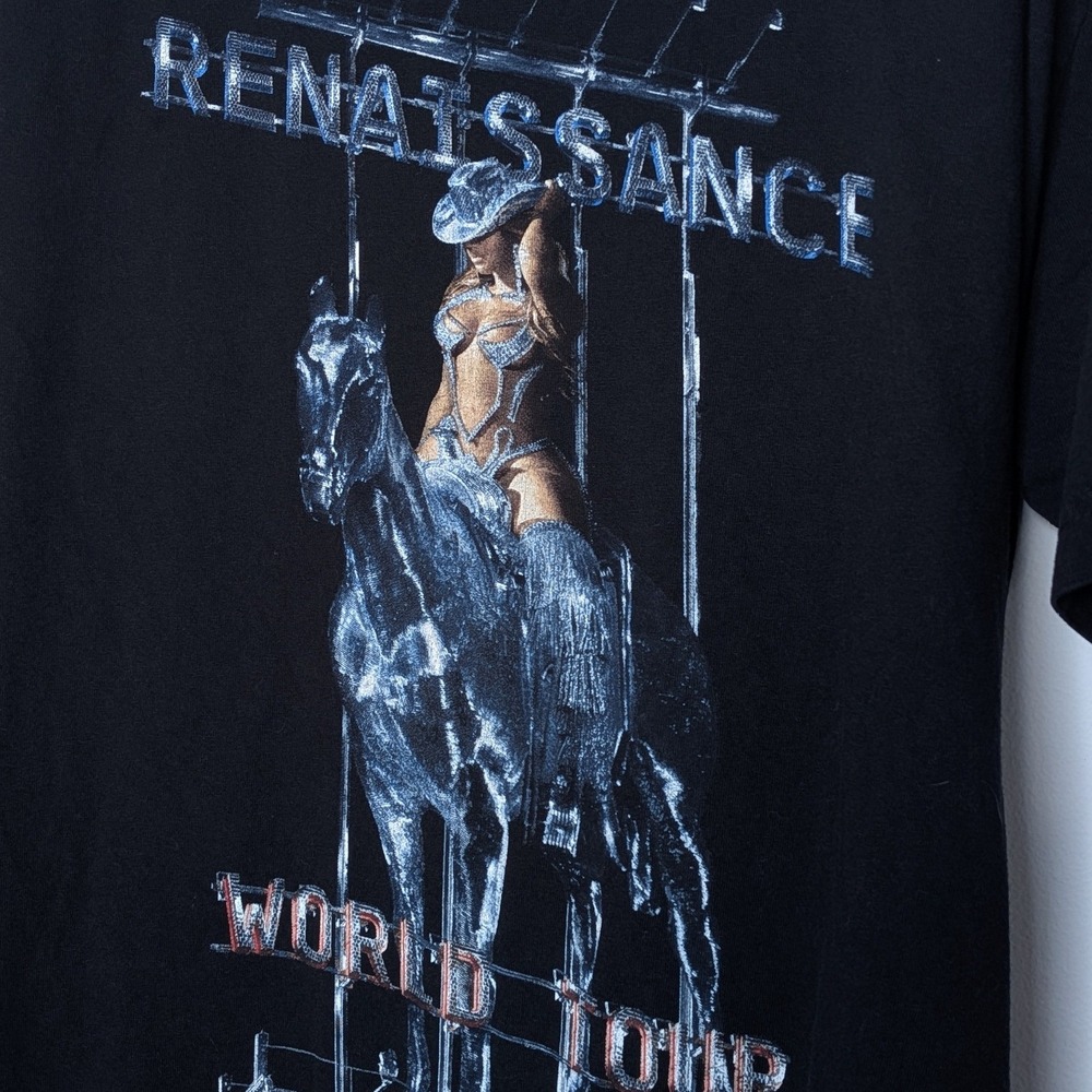 Beyonce Renaissance World Tour Graphic Official Merch Short Sleeve T Shirt L - Picture 3 of 5